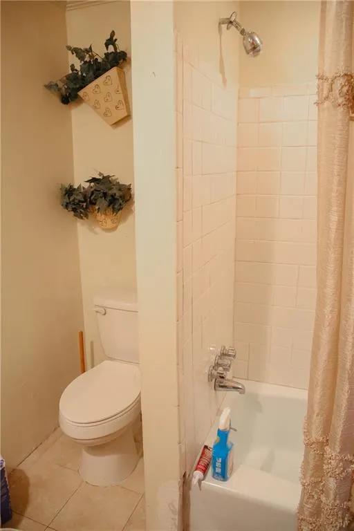 6851 Roswell Road Unit L7, Sandy Springs, Georgia 30328, 4 Bedrooms Bedrooms, ,2 BathroomsBathrooms,Residential,Sold,6851 Roswell Road Unit L7,6840375