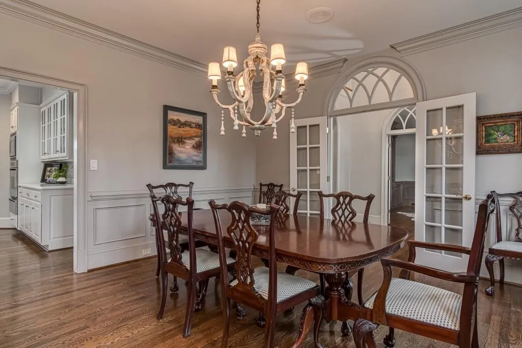 5 Powers Chase Circle, Sandy Springs, Georgia 30327, 5 Bedrooms Bedrooms, ,5 BathroomsBathrooms,Residential,Sold,5 Powers Chase Circle,6680041