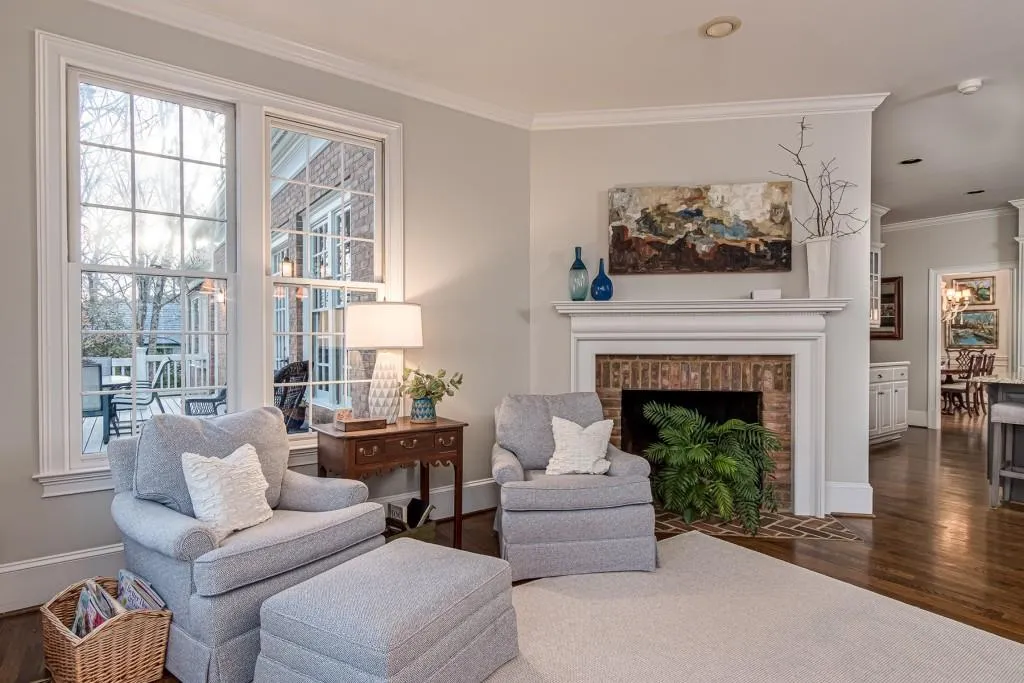5 Powers Chase Circle, Sandy Springs, Georgia 30327, 5 Bedrooms Bedrooms, ,5 BathroomsBathrooms,Residential,Sold,5 Powers Chase Circle,6680041