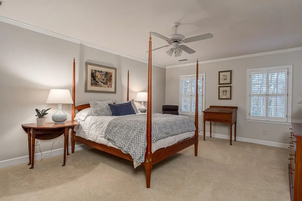 5 Powers Chase Circle, Sandy Springs, Georgia 30327, 5 Bedrooms Bedrooms, ,5 BathroomsBathrooms,Residential,Sold,5 Powers Chase Circle,6680041