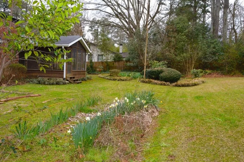 510 Windsor Parkway, Sandy Springs, Georgia 30342, 3 Bedrooms Bedrooms, ,3 BathroomsBathrooms,Residential,Sold,510 Windsor Parkway,6690201