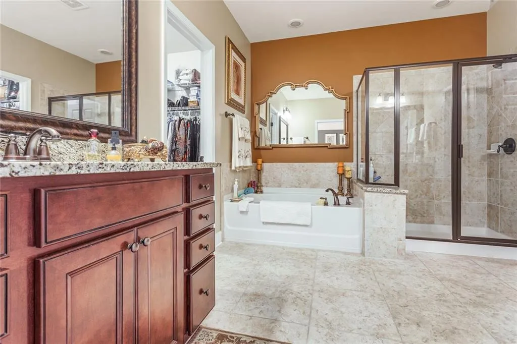 827 Northam Lane, Sandy Springs, Georgia 30342, 3 Bedrooms Bedrooms, ,3 BathroomsBathrooms,Residential,Sold,827 Northam Lane,7018225