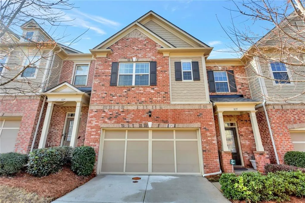 827 Northam Lane, Sandy Springs, Georgia 30342, 3 Bedrooms Bedrooms, ,3 BathroomsBathrooms,Residential,Sold,827 Northam Lane,7018225