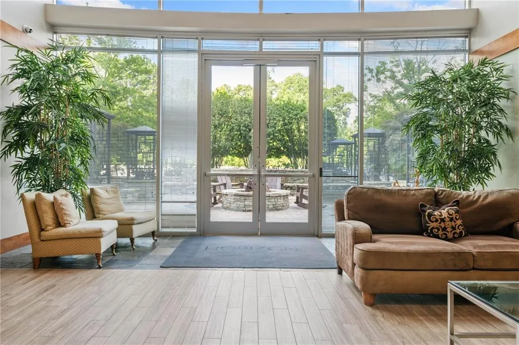 3300 Windy Ridge Parkway Se Unit 1113, Atlanta, Georgia 30339, 2 Bedrooms Bedrooms, ,2 BathroomsBathrooms,Residential,For Sale,3300 Windy Ridge Parkway Se Unit 1113,7617258