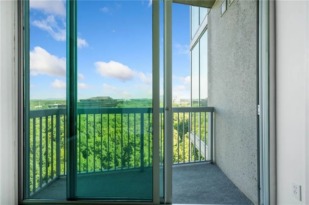 3300 Windy Ridge Parkway Se Unit 1113, Atlanta, Georgia 30339, 2 Bedrooms Bedrooms, ,2 BathroomsBathrooms,Residential,For Sale,3300 Windy Ridge Parkway Se Unit 1113,7617258
