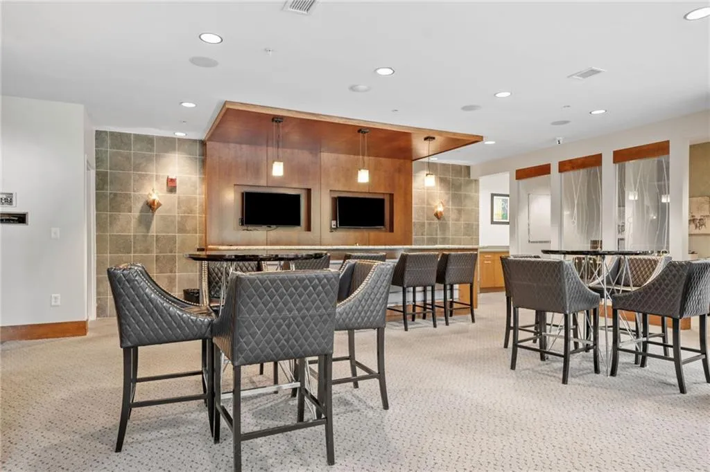 3300 Windy Ridge Parkway Se Unit 1113, Atlanta, Georgia 30339, 2 Bedrooms Bedrooms, ,2 BathroomsBathrooms,Residential,For Sale,3300 Windy Ridge Parkway Se Unit 1113,7617258