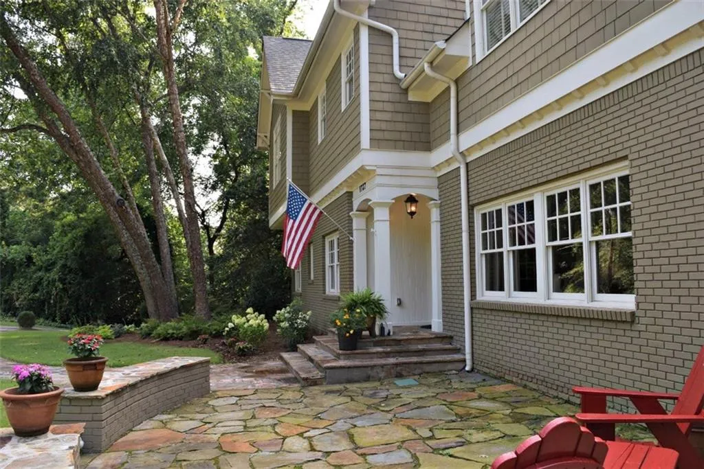 1737 Barnesdale Way Ne, Atlanta, Georgia 30309, 5 Bedrooms Bedrooms, ,5 BathroomsBathrooms,Residential,Sold,1737 Barnesdale Way Ne,5801294