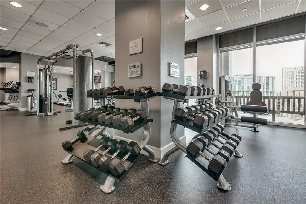 923 Peachtree Street Ne Unit 1524, Atlanta, Georgia 30309, 1 Bedroom Bedrooms, ,1 BathroomBathrooms,Residential,For Sale,923 Peachtree Street Ne Unit 1524,7612547