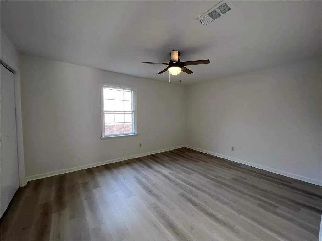 6700 Roswell Road Unit 33a, Atlanta, Georgia 30328, 2 Bedrooms Bedrooms, ,1 BathroomBathrooms,Residential,Sold,6700 Roswell Road Unit 33a,7148985