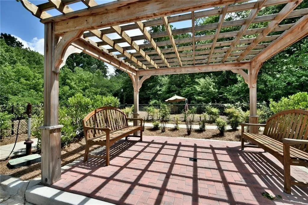 200 River Vista Drive Unit 732, Atlanta, Georgia 30339, 1 Bedroom Bedrooms, ,1 BathroomBathrooms,Residential,Sold,200 River Vista Drive Unit 732,6841958