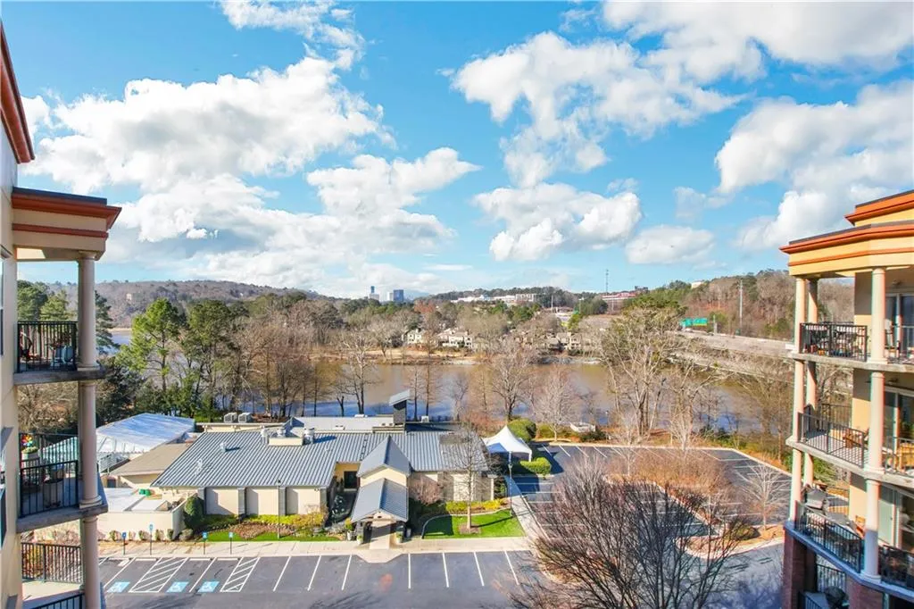 200 River Vista Drive Unit 732, Atlanta, Georgia 30339, 1 Bedroom Bedrooms, ,1 BathroomBathrooms,Residential,Sold,200 River Vista Drive Unit 732,6841958