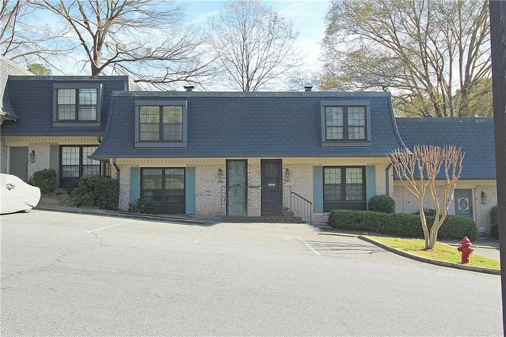 148 Maribeau Square Nw Unit 148, Atlanta, Georgia 30327, 2 Bedrooms Bedrooms, ,2 BathroomsBathrooms,Residential,Sold,148 Maribeau Square Nw Unit 148,6527837