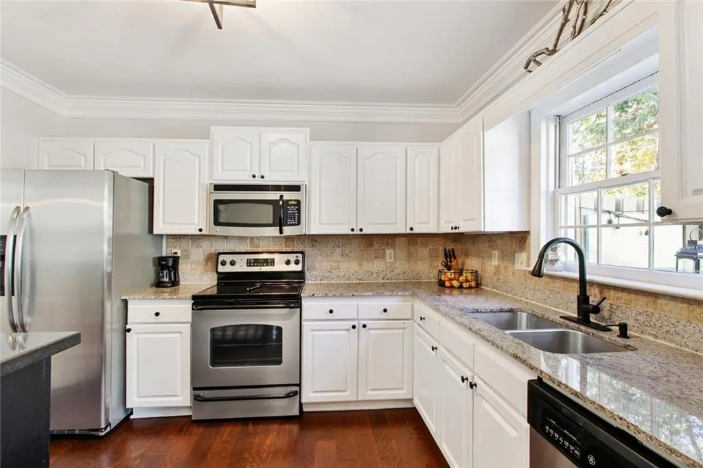 50 Mount Vernon Circle, Atlanta, Georgia 30338, 2 Bedrooms Bedrooms, ,2 BathroomsBathrooms,Residential,Sold,50 Mount Vernon Circle,6969588