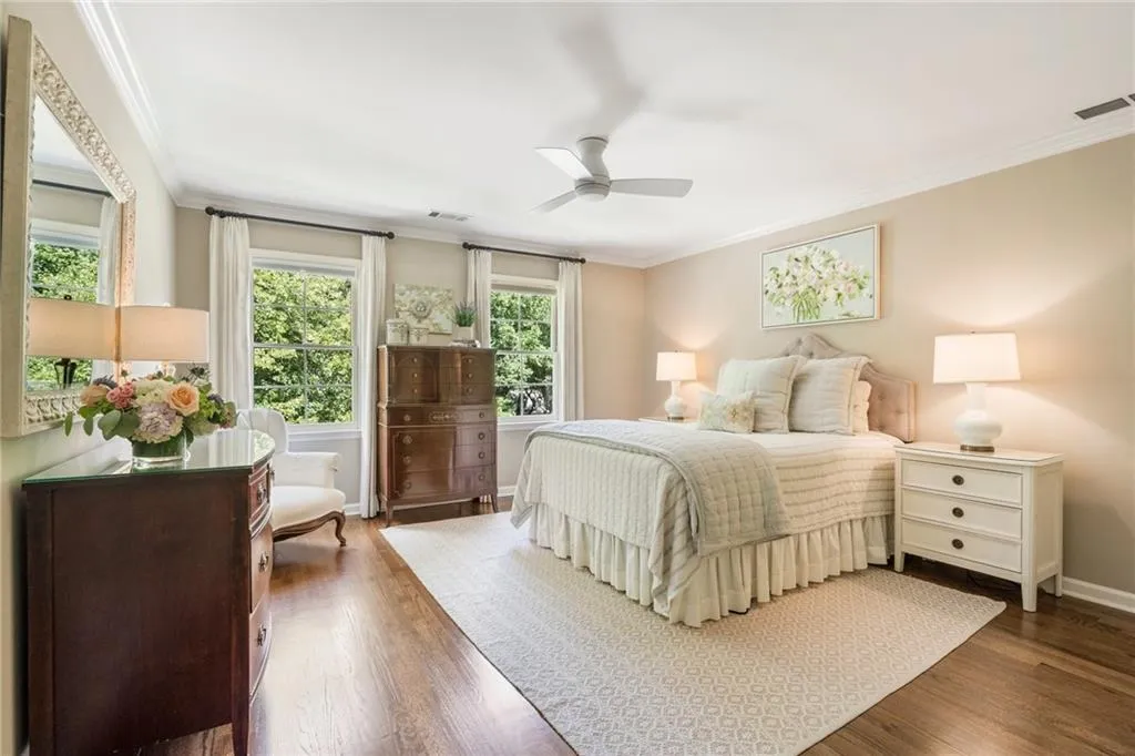 1010 Ivy Falls Drive, Sandy Springs, Georgia 30328, 5 Bedrooms Bedrooms, ,4 BathroomsBathrooms,Residential,Sold,1010 Ivy Falls Drive,7433628