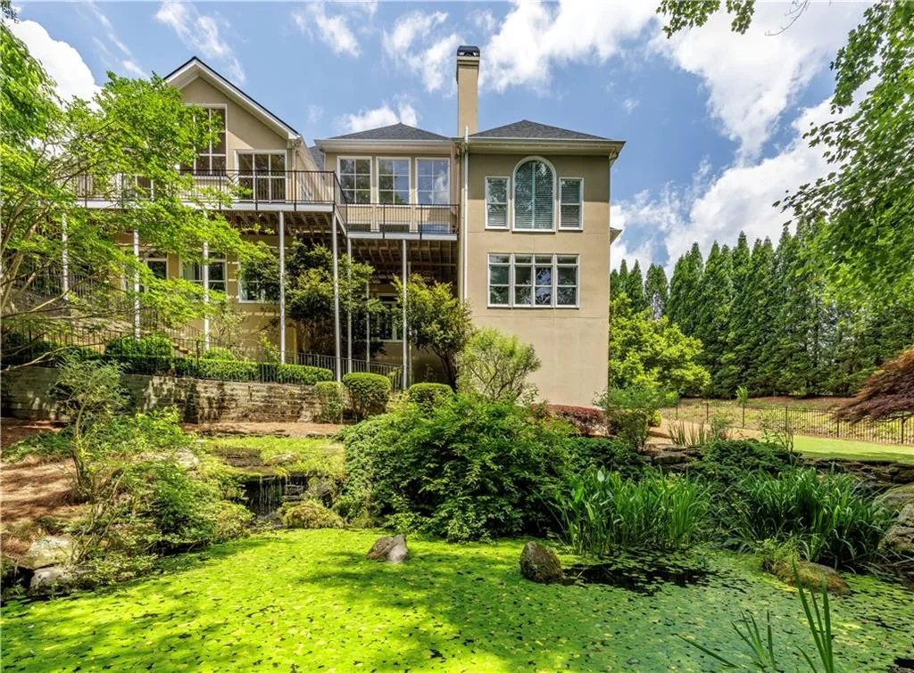 460 Verdi Lane, Sandy Springs, Georgia 30350, 6 Bedrooms Bedrooms, ,4 BathroomsBathrooms,Residential,Sold,460 Verdi Lane,7435155