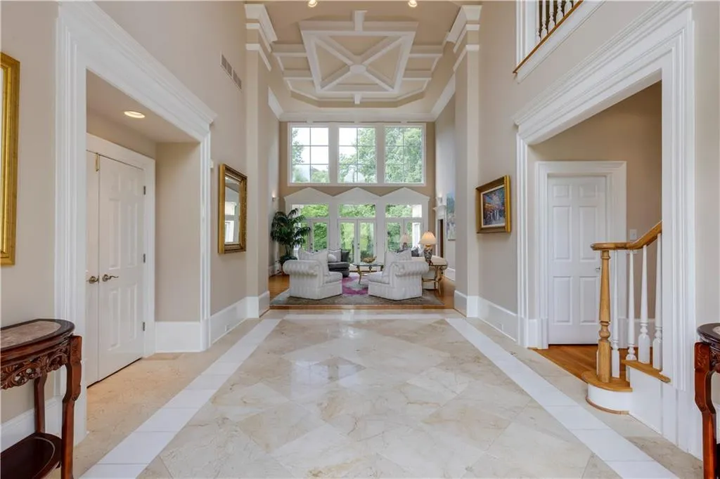 460 Verdi Lane, Sandy Springs, Georgia 30350, 6 Bedrooms Bedrooms, ,4 BathroomsBathrooms,Residential,Sold,460 Verdi Lane,7435155
