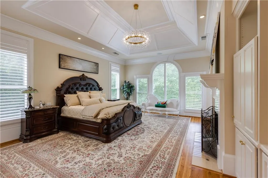 460 Verdi Lane, Sandy Springs, Georgia 30350, 6 Bedrooms Bedrooms, ,4 BathroomsBathrooms,Residential,Sold,460 Verdi Lane,7435155
