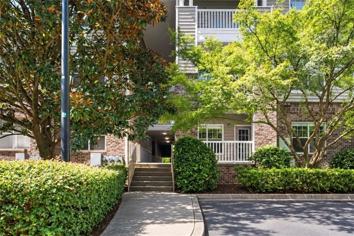 2700 Pine Tree Road Ne Unit 2104, Atlanta, Georgia 30324