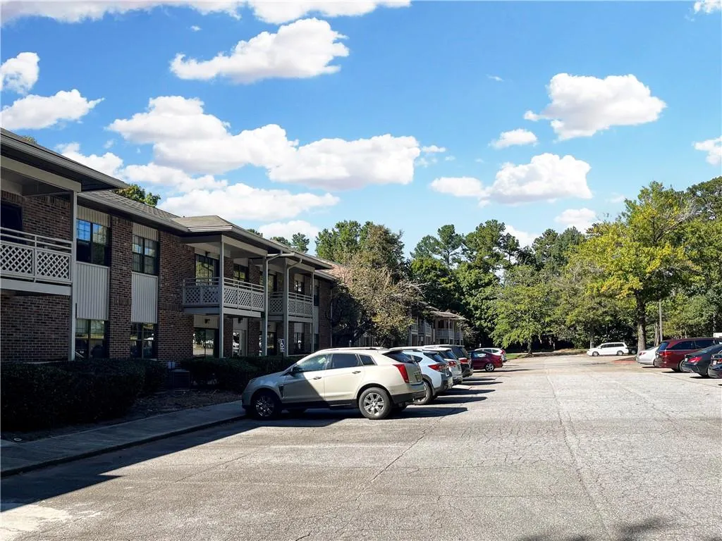 475 Mount Vernon Highway Ne Unit C120, Sandy Springs, Georgia 30328, 1 Bedroom Bedrooms, ,1 BathroomBathrooms,Residential,Sold,475 Mount Vernon Highway Ne Unit C120,7151962