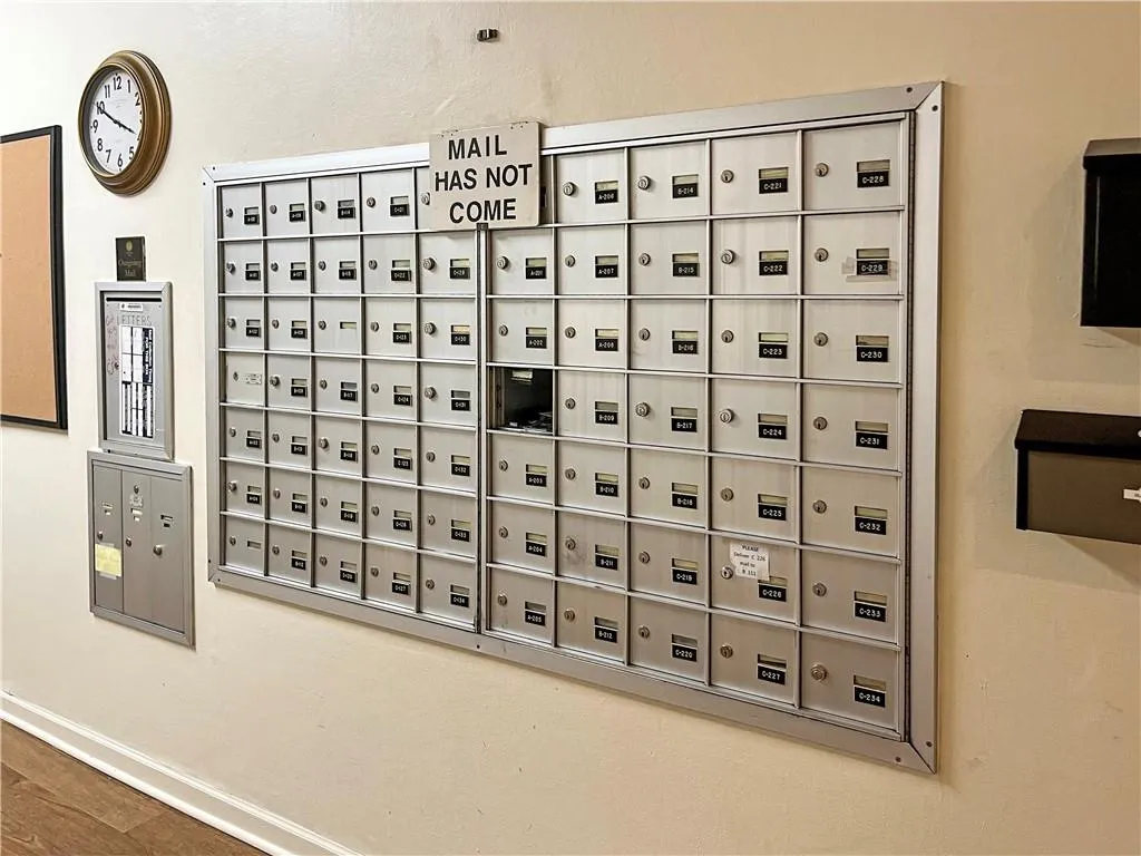 475 Mount Vernon Highway Ne Unit C120, Sandy Springs, Georgia 30328, 1 Bedroom Bedrooms, ,1 BathroomBathrooms,Residential,Sold,475 Mount Vernon Highway Ne Unit C120,7151962