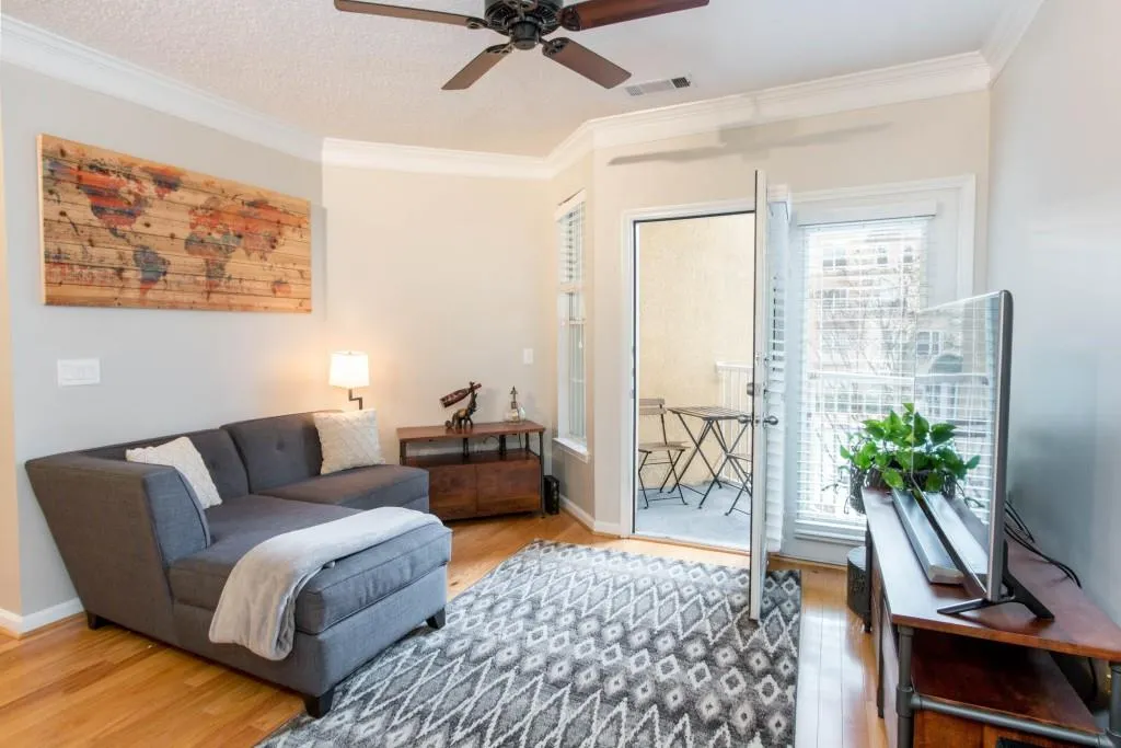10 Perimeter Summit Boulevard Ne Unit 4216, Brookhaven, Georgia 30319, 1 Bedroom Bedrooms, ,1 BathroomBathrooms,Residential,Sold,10 Perimeter Summit Boulevard Ne Unit 4216,5970716