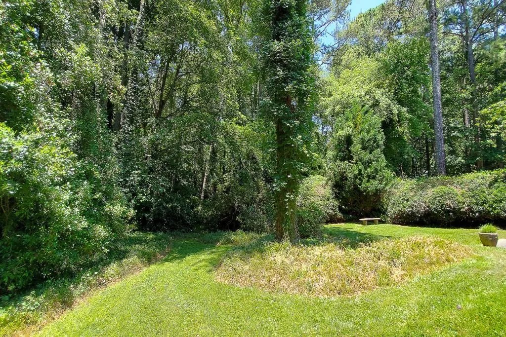 775 Weatherly Lane, Sandy Springs, Georgia 30328, 4 Bedrooms Bedrooms, ,2 BathroomsBathrooms,Residential,Sold,775 Weatherly Lane,6903115