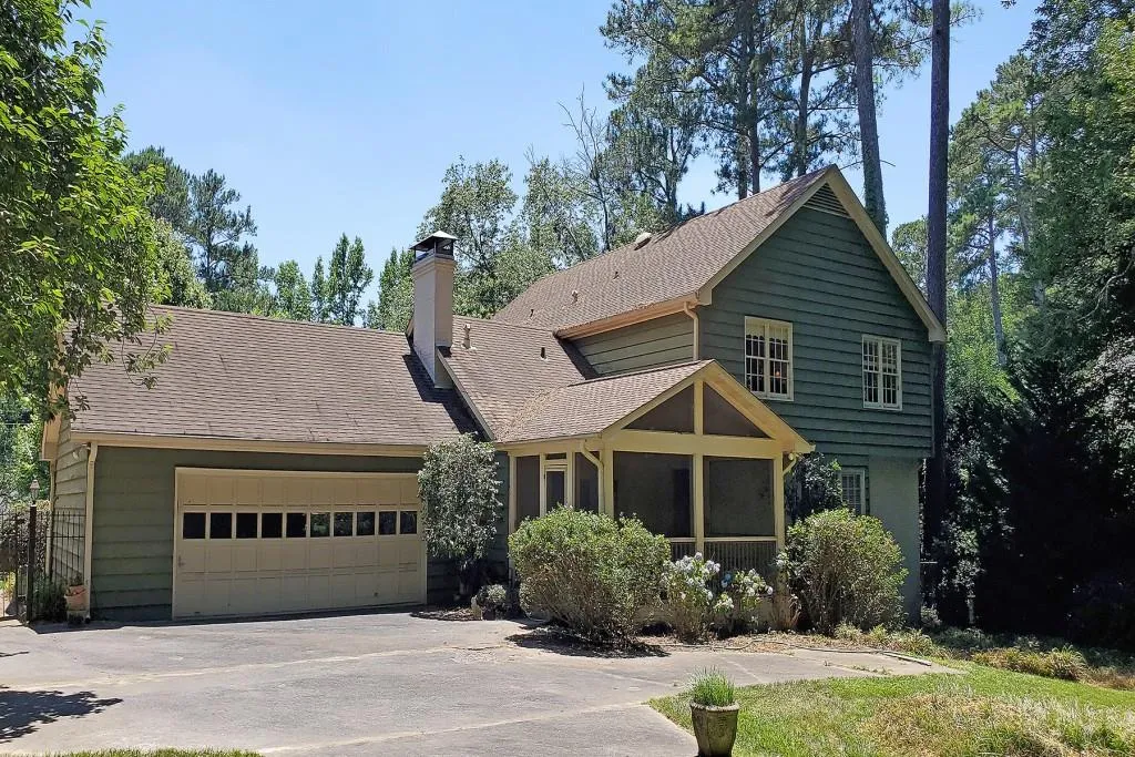 775 Weatherly Lane, Sandy Springs, Georgia 30328, 4 Bedrooms Bedrooms, ,2 BathroomsBathrooms,Residential,Sold,775 Weatherly Lane,6903115