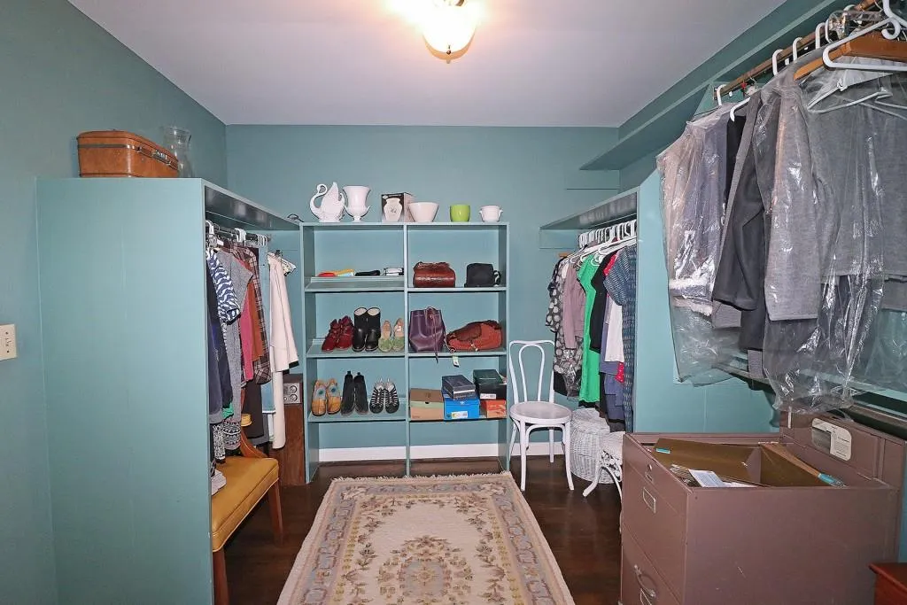 775 Weatherly Lane, Sandy Springs, Georgia 30328, 4 Bedrooms Bedrooms, ,2 BathroomsBathrooms,Residential,Sold,775 Weatherly Lane,6903115