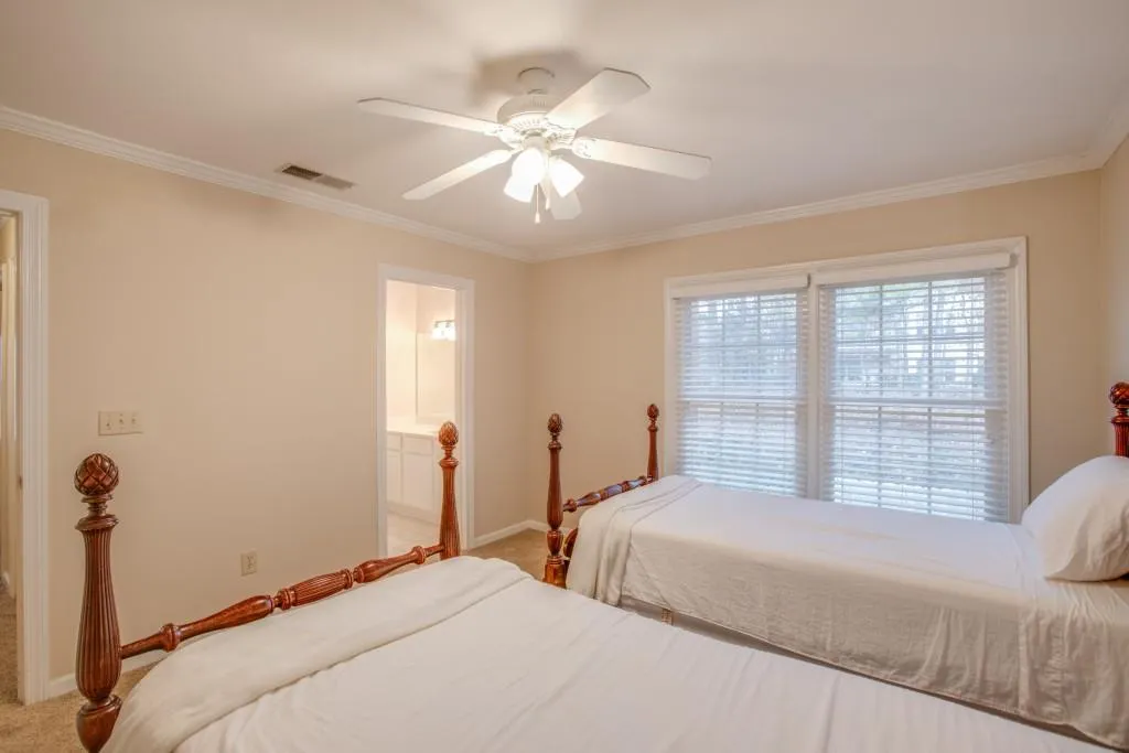 15 Mount Vernon Circle, Atlanta, Georgia 30338, 2 Bedrooms Bedrooms, ,2 BathroomsBathrooms,Residential,Sold,15 Mount Vernon Circle,5964331