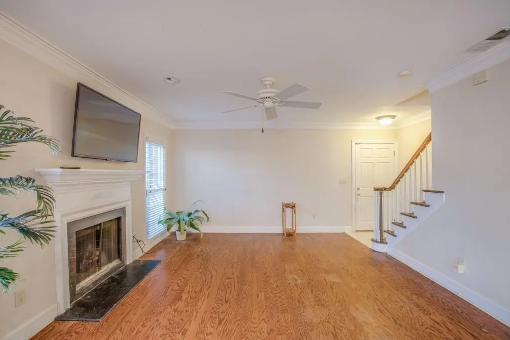 15 Mount Vernon Circle, Atlanta, Georgia 30338, 2 Bedrooms Bedrooms, ,2 BathroomsBathrooms,Residential,Sold,15 Mount Vernon Circle,5964331