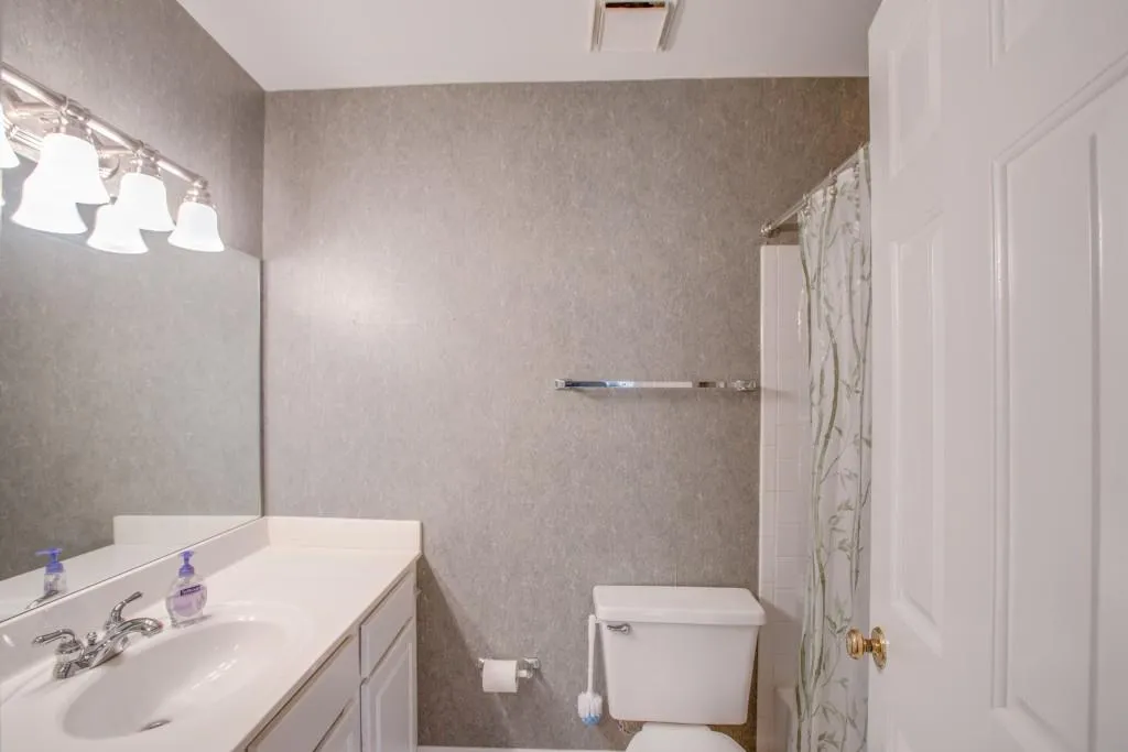 15 Mount Vernon Circle, Atlanta, Georgia 30338, 2 Bedrooms Bedrooms, ,2 BathroomsBathrooms,Residential,Sold,15 Mount Vernon Circle,5964331