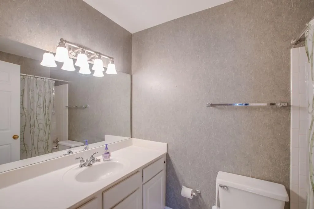 15 Mount Vernon Circle, Atlanta, Georgia 30338, 2 Bedrooms Bedrooms, ,2 BathroomsBathrooms,Residential,Sold,15 Mount Vernon Circle,5964331