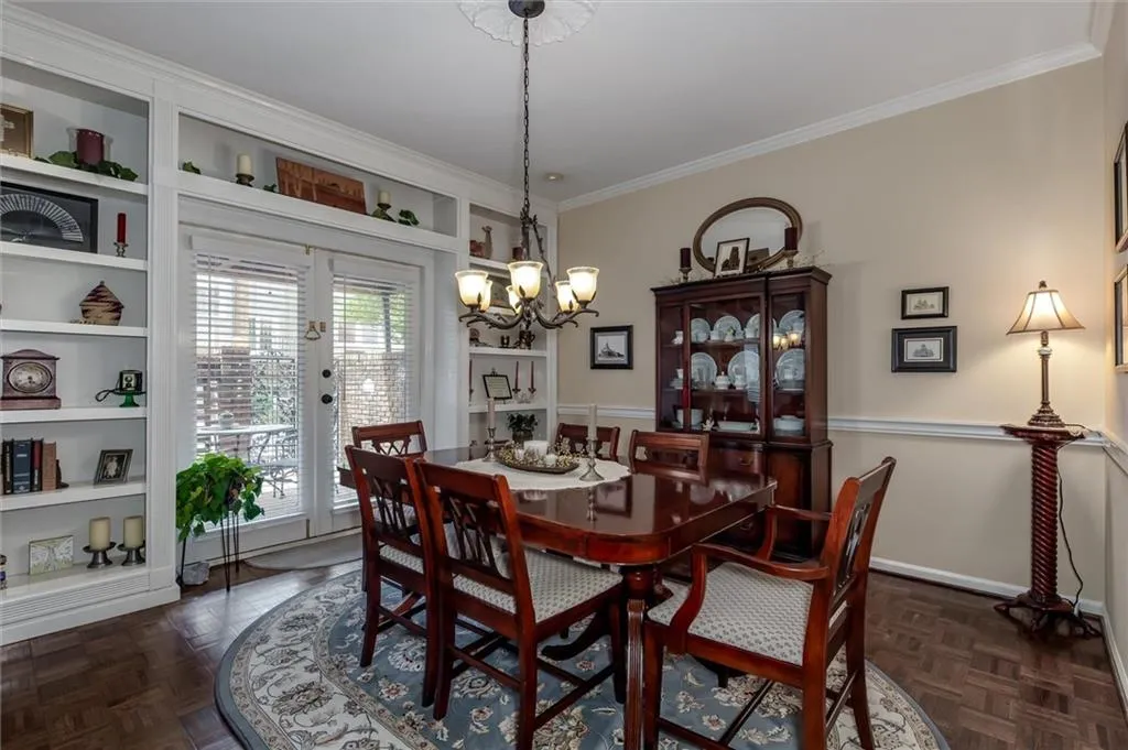 5207 Glenridge Drive, Atlanta, Georgia 30342, 3 Bedrooms Bedrooms, ,2 BathroomsBathrooms,Residential,Sold,5207 Glenridge Drive,7254597