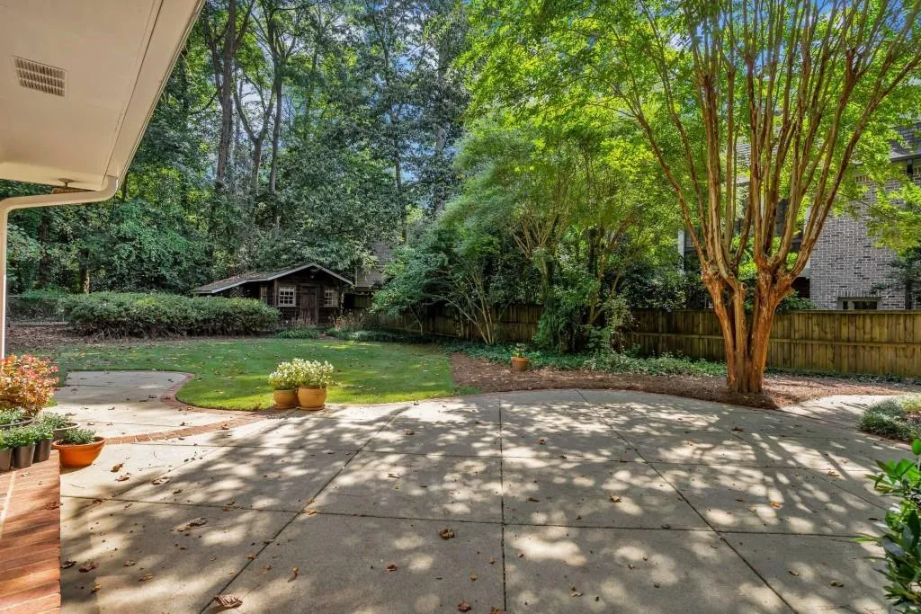145 River Springs Drive, Sandy Springs, Georgia 30328, 4 Bedrooms Bedrooms, ,2 BathroomsBathrooms,Residential,Sold,145 River Springs Drive,6620058