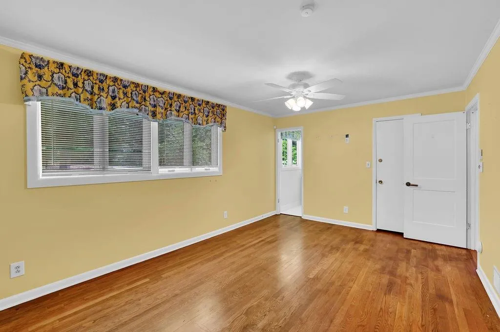 505 River Valley Road, Sandy Springs, Georgia 30328, 4 Bedrooms Bedrooms, ,4 BathroomsBathrooms,Residential,For Sale,505 River Valley Road,7514584
