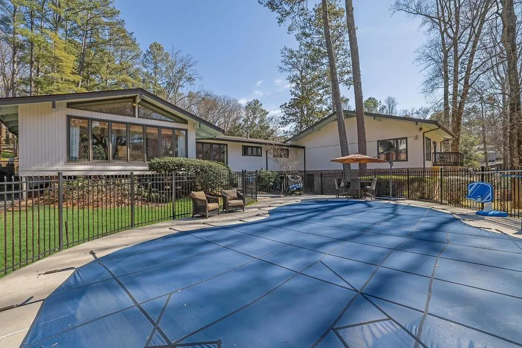 505 River Valley Road, Sandy Springs, Georgia 30328, 4 Bedrooms Bedrooms, ,4 BathroomsBathrooms,Residential,For Sale,505 River Valley Road,7514584
