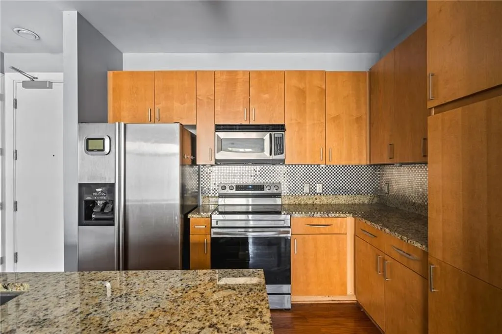 711 Cosmopolitan Drive Ne Unit 213, Atlanta, Georgia 30324, 2 Bedrooms Bedrooms, ,2 BathroomsBathrooms,Residential,For Sale,711 Cosmopolitan Drive Ne Unit 213,7556164