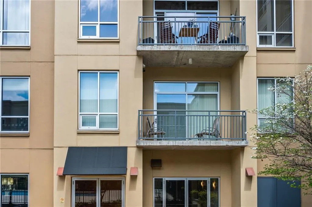711 Cosmopolitan Drive Ne Unit 213, Atlanta, Georgia 30324, 2 Bedrooms Bedrooms, ,2 BathroomsBathrooms,Residential,For Sale,711 Cosmopolitan Drive Ne Unit 213,7556164