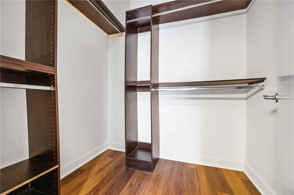 711 Cosmopolitan Drive Ne Unit 213, Atlanta, Georgia 30324, 2 Bedrooms Bedrooms, ,2 BathroomsBathrooms,Residential,For Sale,711 Cosmopolitan Drive Ne Unit 213,7556164