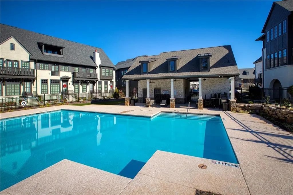 6663 Sterling Drive Unit 660, Sandy Springs, Georgia 30328, 3 Bedrooms Bedrooms, ,3 BathroomsBathrooms,Residential,Sold,6663 Sterling Drive Unit 660,6979986