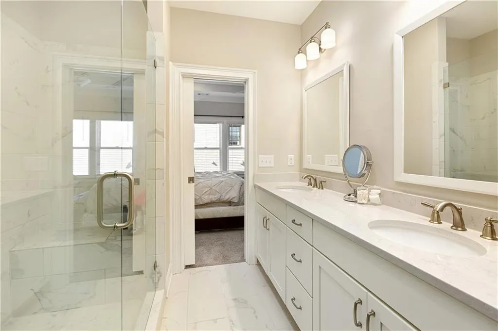 6663 Sterling Drive Unit 660, Sandy Springs, Georgia 30328, 3 Bedrooms Bedrooms, ,3 BathroomsBathrooms,Residential,Sold,6663 Sterling Drive Unit 660,6979986