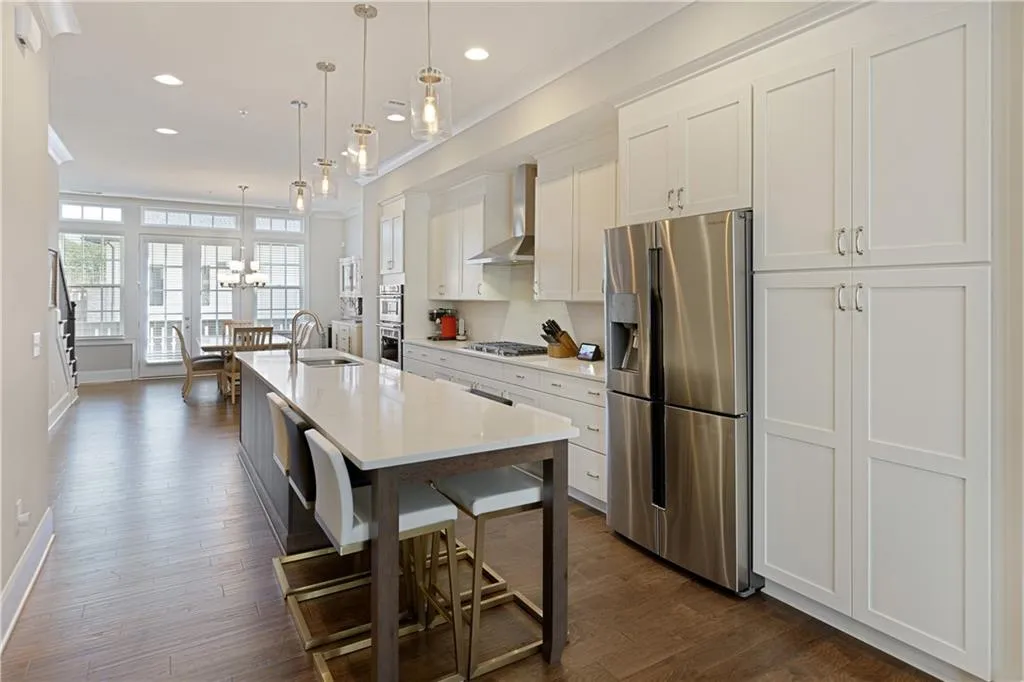 6663 Sterling Drive Unit 660, Sandy Springs, Georgia 30328, 3 Bedrooms Bedrooms, ,3 BathroomsBathrooms,Residential,Sold,6663 Sterling Drive Unit 660,6979986