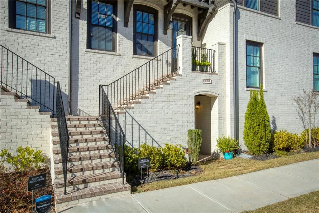 6663 Sterling Drive Unit 660, Sandy Springs, Georgia 30328, 3 Bedrooms Bedrooms, ,3 BathroomsBathrooms,Residential,Sold,6663 Sterling Drive Unit 660,6979986