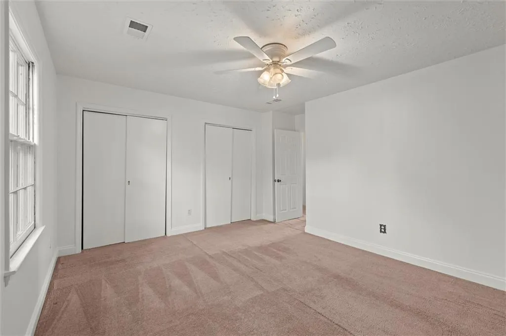 6700 Roswell Road Unit 20d, Sandy Springs, Georgia 30328, 2 Bedrooms Bedrooms, ,1 BathroomBathrooms,Residential,Sold,6700 Roswell Road Unit 20d,7556804