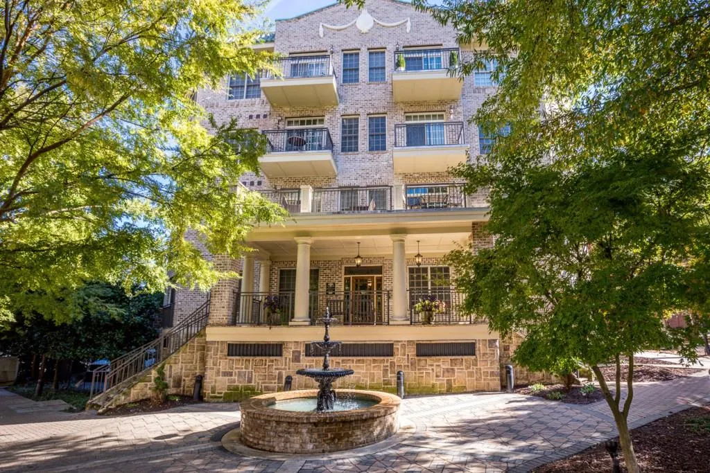 1055 Piedmont Avenue Ne Unit 111, Atlanta, Georgia 30309, 1 Bedroom Bedrooms, ,1 BathroomBathrooms,Residential,Sold,1055 Piedmont Avenue Ne Unit 111,6107812