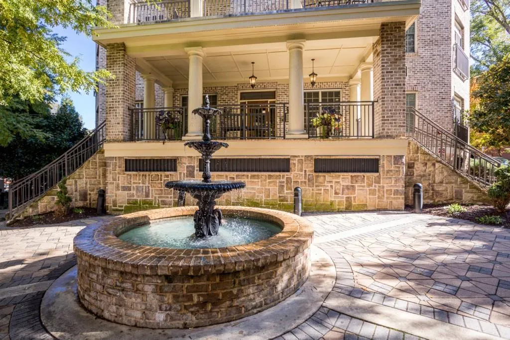 1055 Piedmont Avenue Ne Unit 111, Atlanta, Georgia 30309, 1 Bedroom Bedrooms, ,1 BathroomBathrooms,Residential,Sold,1055 Piedmont Avenue Ne Unit 111,6107812