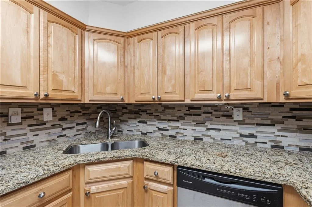 2870 Pharr Court South Nw Unit 2506, Atlanta, Georgia 30305, 2 Bedrooms Bedrooms, 0 ,2 BathroomsBathrooms,Residential,For Sale,2870 Pharr Court South Nw Unit 2506,7778170