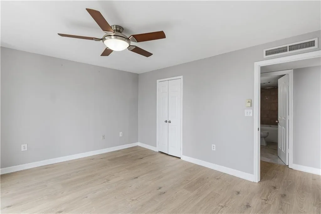 2870 Pharr Court South Nw Unit 2506, Atlanta, Georgia 30305, 2 Bedrooms Bedrooms, 0 ,2 BathroomsBathrooms,Residential,For Sale,2870 Pharr Court South Nw Unit 2506,7778170