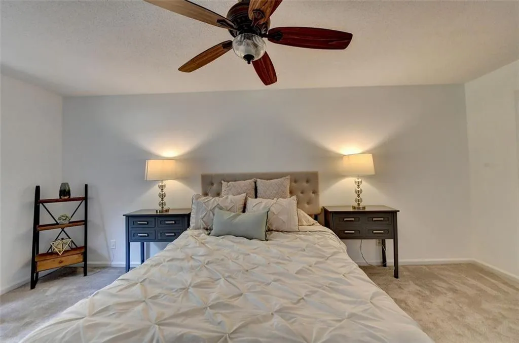6851 Roswell Road Unit H29, Sandy Springs, Georgia 30328, 2 Bedrooms Bedrooms, ,2 BathroomsBathrooms,Residential,Sold,6851 Roswell Road Unit H29,7253614