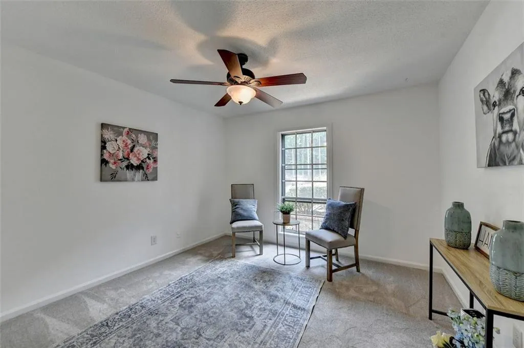 6851 Roswell Road Unit H29, Sandy Springs, Georgia 30328, 2 Bedrooms Bedrooms, ,2 BathroomsBathrooms,Residential,Sold,6851 Roswell Road Unit H29,7253614